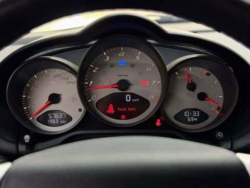 Used 2006 Porsche Cayman S image 16