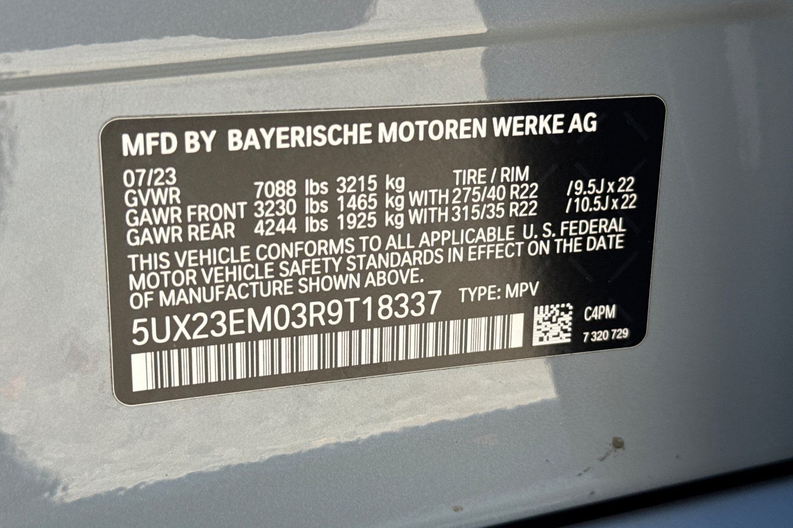 Used 2024 BMW X7 xDrive40i w/ M Sport Package AWD/4WD image 28