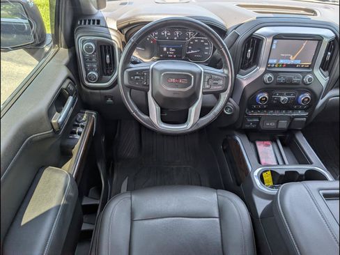 Used 2021 GMC Sierra 1500 SLT w/ SLT Premium Plus Package AWD/4WD image 8