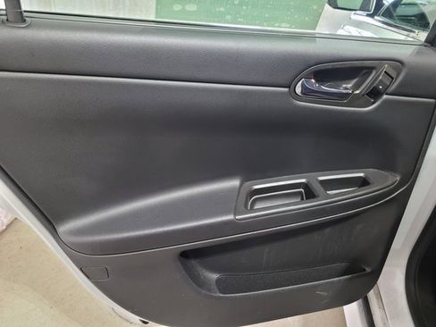 Used 2016 Chevrolet Impala Limited LS image 36