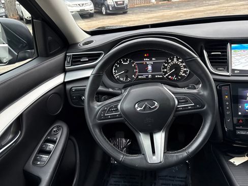 Certified 2019 INFINITI QX50 Luxe w/ Navigation Package image 14