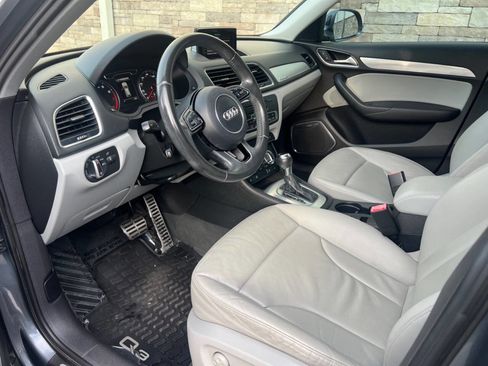 Used 2015 Audi Q3 2.0T Prestige w/ Prestige Package image 7