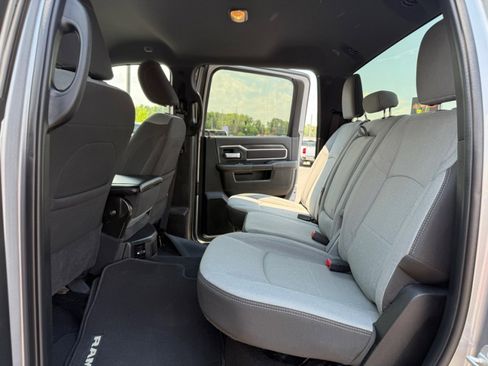 Used 2024 RAM 3500 Big Horn image 14