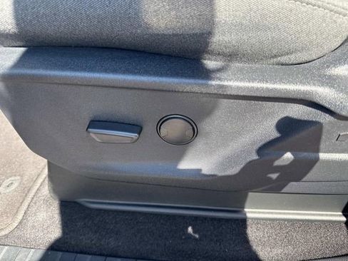 Used 2024 Ford F150 XLT w/ Mobile Office Package image 25