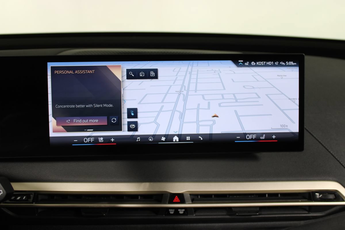 Used 2024 BMW iX xDrive50 w/ Convenience Package AWD/4WD image 15