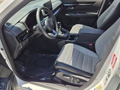 Used 2024 Honda CR-V Sport Touring image 10