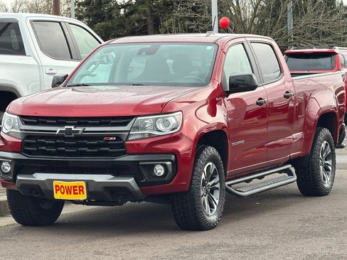 Used 2021 Chevrolet Colorado Z71 w/ Safety Package image 8