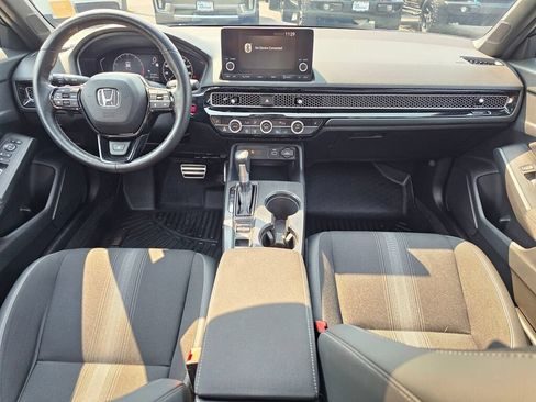 Used 2024 Honda Civic Sport Touring image 9