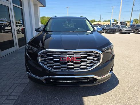 Certified 2019 GMC Terrain Denali w/ Advanced Safety Package FWD image 2