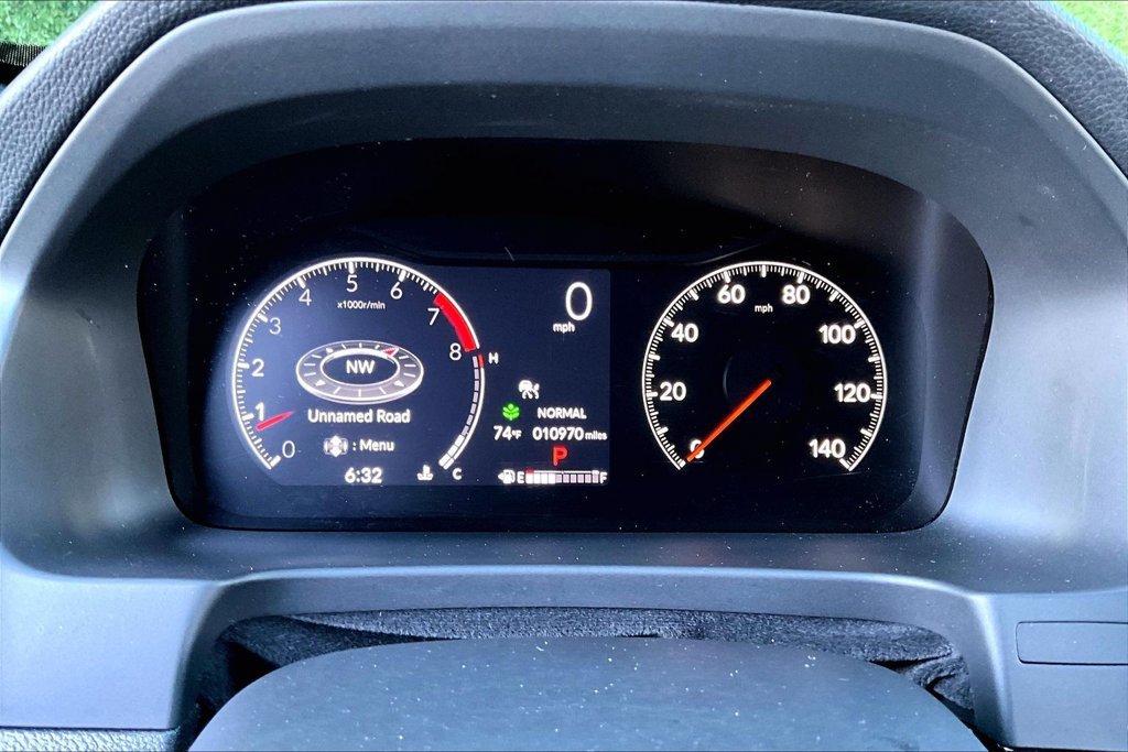 Used 2025 Honda Ridgeline Black Edition image 10