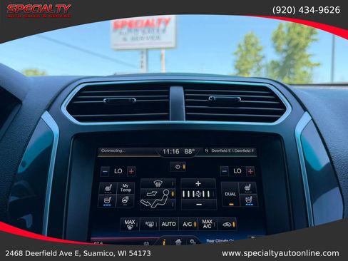 Used 2016 Ford Explorer Limited w/ Equipment Group 301A AWD/4WD image 33