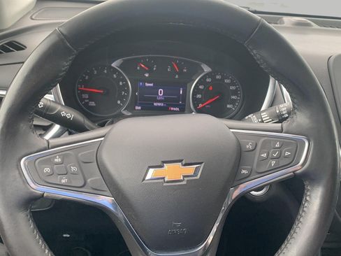 Used 2019 Chevrolet Equinox LT AWD/4WD image 9