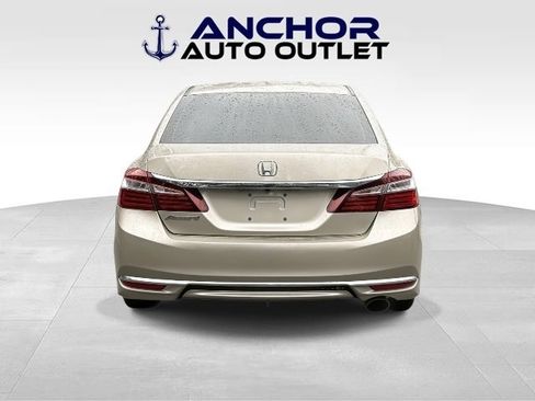 Used 2017 Honda Accord LX image 6