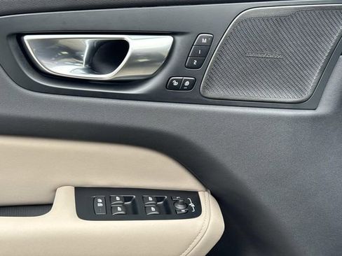 Used 2026 Volvo XC60 B5 Plus w/ Climate Package image 18