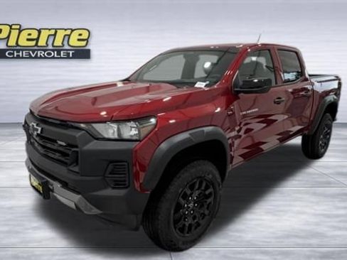 New 2026 Chevrolet Colorado Trail Boss AWD/4WD image 1