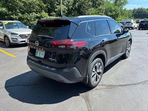 Certified 2021 Nissan Rogue SV w/ Premium Package AWD/4WD image 7