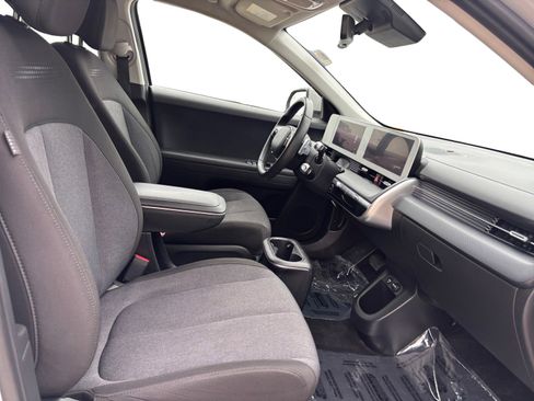 Used 2024 Hyundai Ioniq 5 SEL RWD image 15