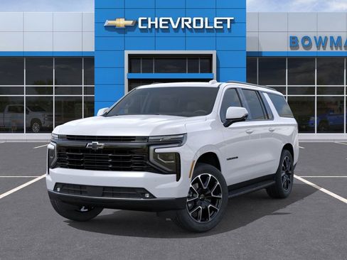 New 2026 Chevrolet Suburban RST w/ Comfort Package AWD/4WD image 6