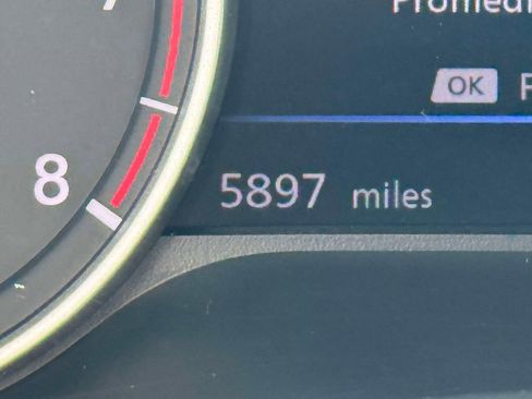 Used 2025 Nissan Sentra SV image 24