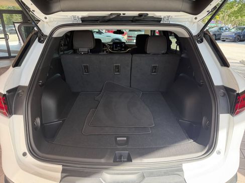 Used 2026 Chevrolet Blazer LT FWD image 25