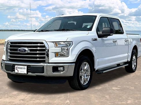 Used 2016 Ford F150 XLT w/ Equipment Group 302A Luxury RWD image 4