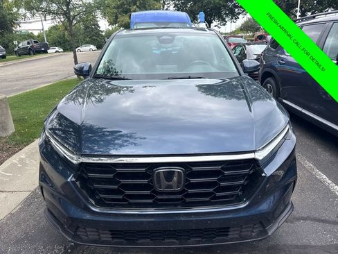 Used 2024 Honda CR-V EX image 2