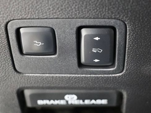 Used 2021 Ford F450 Platinum w/ FX4 Off-Road Package image 41