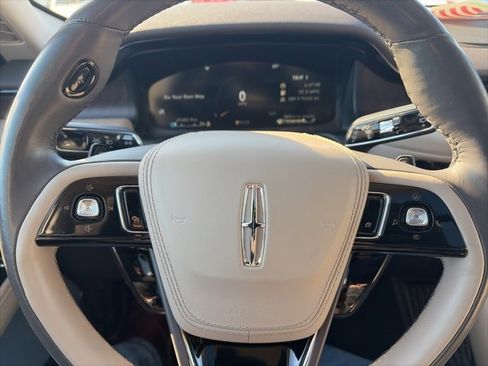 Used 2023 Lincoln Aviator Reserve w/ Equipment Group 201A image 23