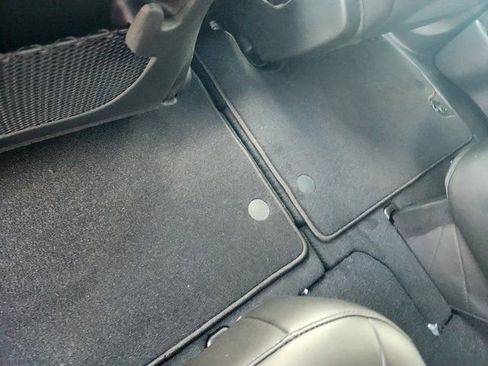 New 2026 Chrysler Pacifica Select w/ S Appearance Package image 8