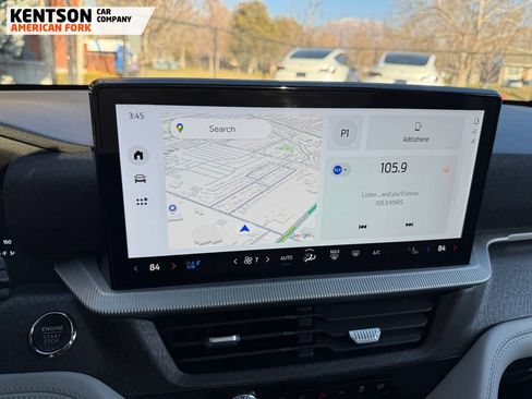 Used 2025 Ford Explorer Platinum w/ LUX Leather Package image 30