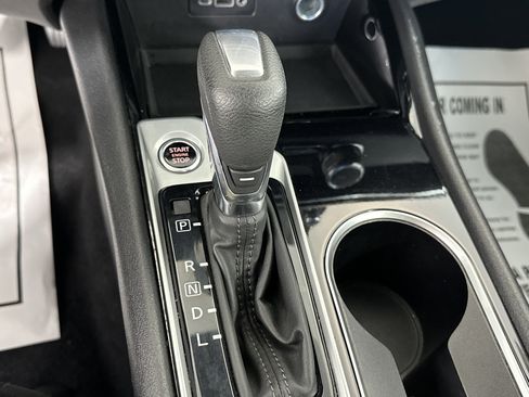 Used 2024 Nissan Altima 2.5 SV image 24