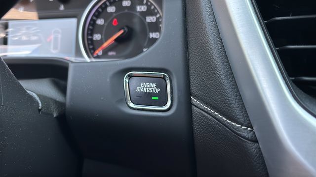 Used 2023 GMC Acadia SLE w/ Driver Convenience Package AWD/4WD image 27