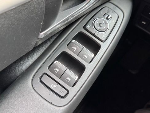 Certified 2023 Hyundai Sonata SE w/ Cargo Package FWD image 22