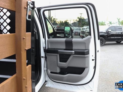 Used 2019 Ford F550 4x4 Crew Cab Super Duty image 30