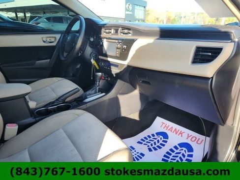 Used 2015 Toyota Corolla LE FWD image 5