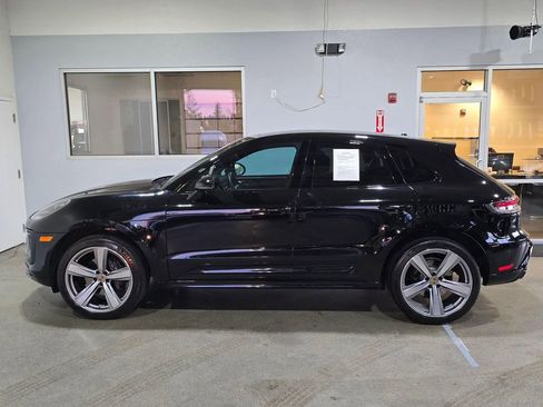 Used 2024 Porsche Macan image 7