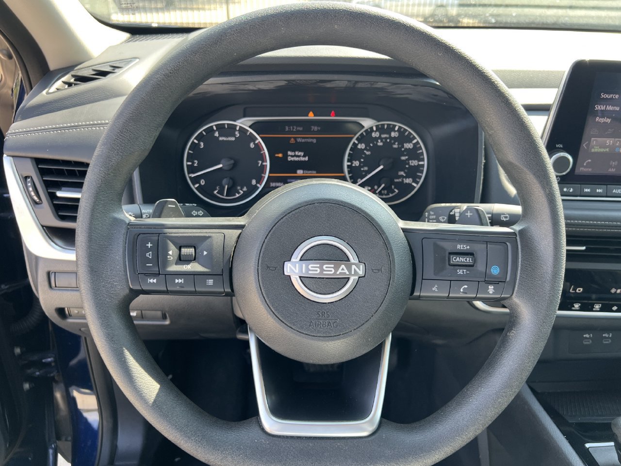 Used 2024 Nissan Rogue SV FWD image 6
