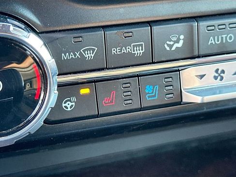 Used 2024 Ford F150 King Ranch w/ FX4 Off-Road Package image 21