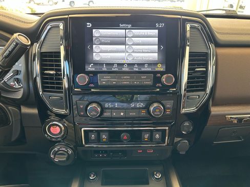 Used 2023 Nissan Titan Platinum Reserve w/ Moonroof Package AWD/4WD image 31