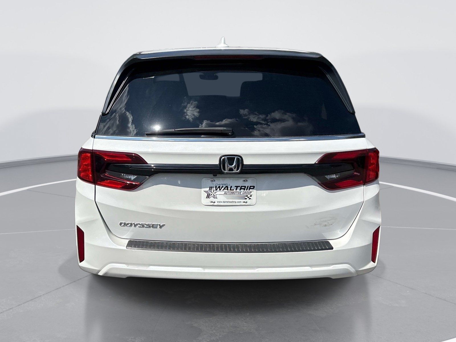 Used 2026 Honda Odyssey EX-L image 7