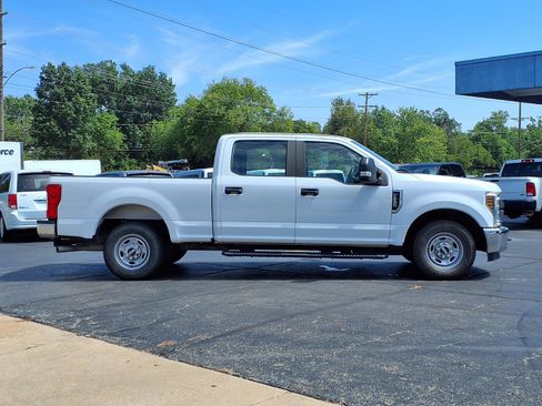 Used 2018 Ford F250 XL RWD image 2