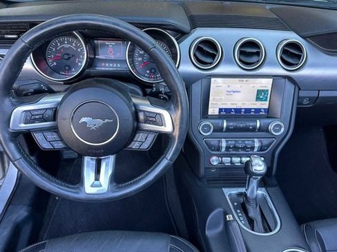 Used 2019 Ford Mustang GT Premium image 12