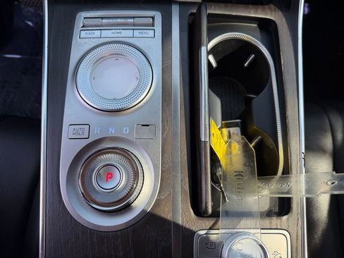 Used 2021 Genesis GV80 2.5T w/ Advanced Package 03 image 28