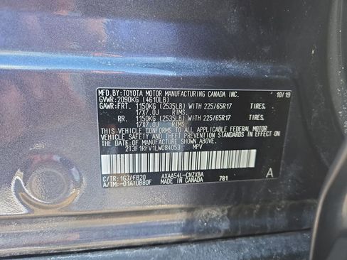 Used 2020 Toyota RAV4 LE image 28