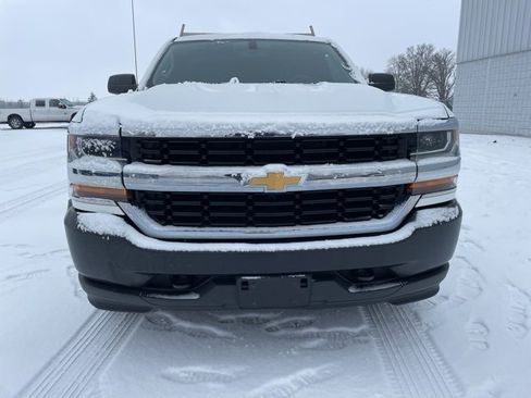 Used 2017 Chevrolet Silverado 1500 W/T w/ WT Convenience Package image 6