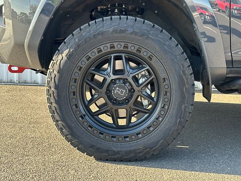 Certified 2024 Toyota 4Runner SR5 Premium w/ Moonroof Package AWD/4WD image 7