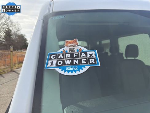 Used 2023 Ford Transit 350 XLT image 10