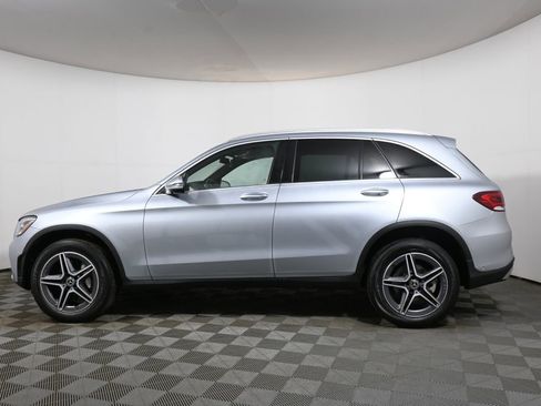 Used 2022 Mercedes-Benz GLC 300 4MATIC image 2