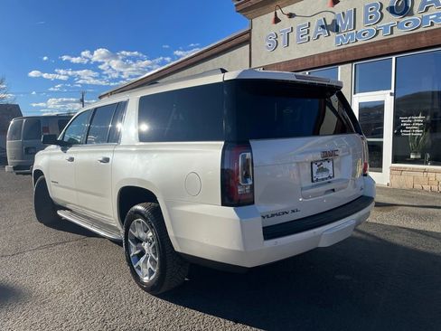 Used 2015 GMC Yukon XL SLT image 4