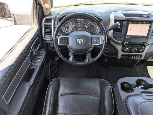 Used 2022 RAM 2500 Laramie AWD/4WD image 32